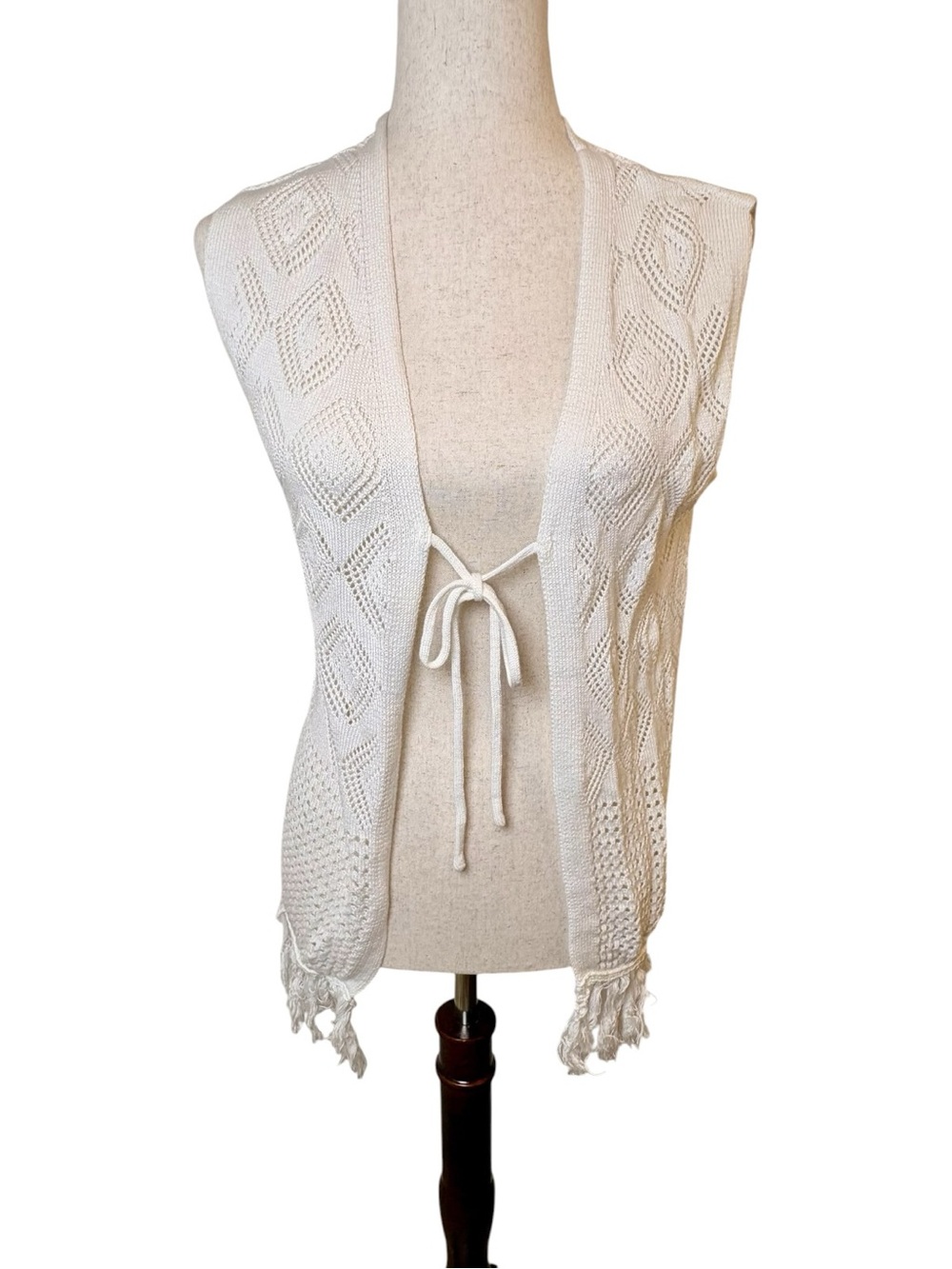 Hazel Moon Cream Crochet Knit Fringe Tie Vest Boho Festival Coastal Medium